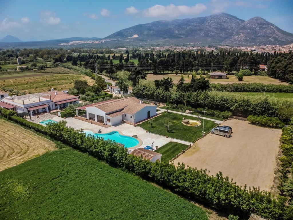 Sisula Country Hotel & Spa Orosei Εξωτερικό φωτογραφία
