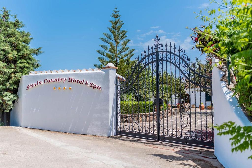 Sisula Country Hotel & Spa Orosei Εξωτερικό φωτογραφία